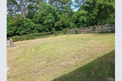 2430 Dog Track Rd, Pensacola, FL 32507 - Photo 12