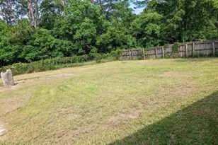 2430 Dog Track Rd, Pensacola, FL 32507 - Photo 12