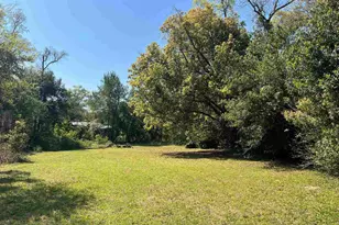 125 Alice St, Pensacola, FL 32505 - Photo 1