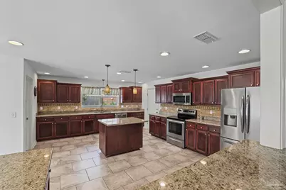 4810 Endeavor Ct, Milton, FL 32570 - Photo 20