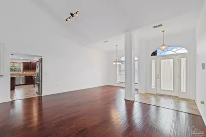 4810 Endeavor Ct, Milton, FL 32570 - Photo 12