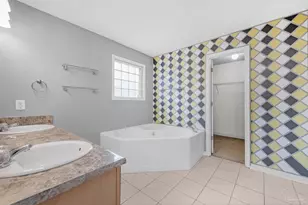 1484 Longbranch Dr, Cantonment, FL 32533 - Photo 12