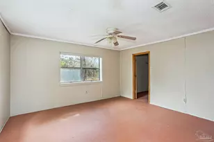 35 N Cypress St, Walnut Hill, FL 32568 - Photo 16