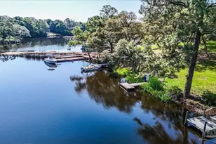 2028 Americus Ave, Pensacola, FL 32507 - Photo 2