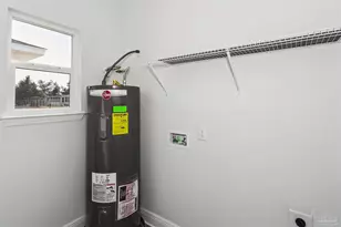 5422 Kee Memorial Dr, Pensacola, FL 32507 - Photo 24