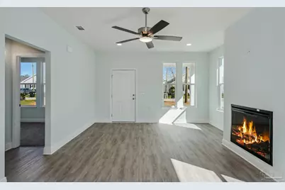 5416 Kee Memorial Dr, Pensacola, FL 32507 - Photo 8