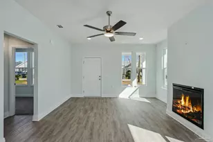 5416 Kee Memorial Dr, Pensacola, FL 32507 - Photo 8