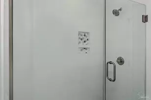 5416 Kee Memorial Dr, Pensacola, FL 32507 - Photo 18