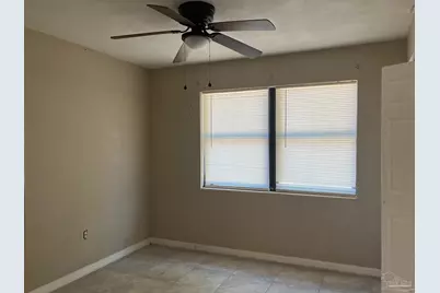 5535 Mayfair Cir, Pensacola, FL 32506 - Photo 8