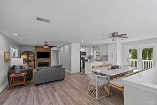 900 Largo Dr, Pensacola Beach, FL 32561 - Photo 16