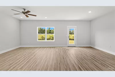 5679 Clarity St, Milton, FL 32570 - Photo 10