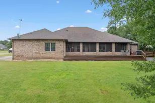 3093 Wallace Lake Rd, Pace, FL 32571 - Photo 6