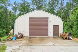 3093 Wallace Lake Rd, Pace, FL 32571 - Photo 8