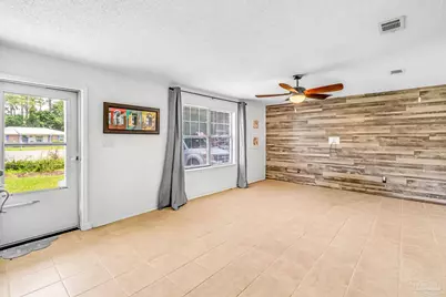 10679 Heatherwood Dr, Pensacola, FL 32506 - Photo 6