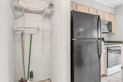 200 Pensacola Beach Rd #H-1, Gulf Breeze, FL 32561 - Photo 8