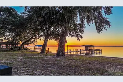 449 S Garcon Point Rd, Milton, FL 32583 - Photo 66