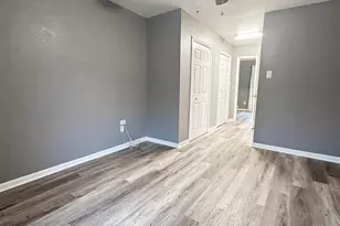 6910 Cornelius Ln, Pensacola, FL 32505 - Photo 16