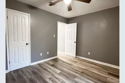 6910 Cornelius Ln, Pensacola, FL 32505 - Photo 20