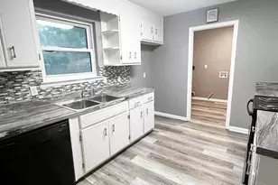 6910 Cornelius Ln, Pensacola, FL 32505 - Photo 8