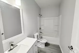 5602 Santa Monica St, Milton, FL 32583 - Photo 18