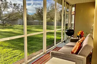 1358 Windsor Park Rd, Gulf Breeze, FL 32563 - Photo 24