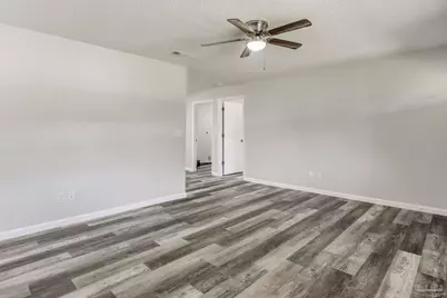 7125 Ben Sasser Dr, Pensacola, FL 32526 - Photo 10