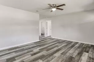 7125 Ben Sasser Dr, Pensacola, FL 32526 - Photo 10