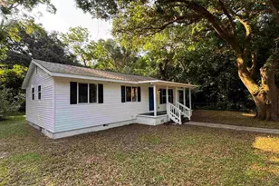 6878 Corneluis Ln, Pensacola, FL 32505 - Photo 4