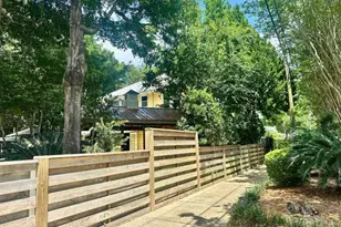 1519 E De Soto St, Pensacola, FL 32501 - Photo 6