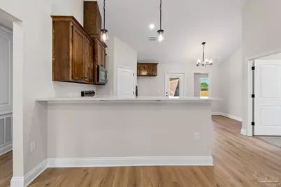 7925 Twin Lake Dr, Milton, FL 32583 - Photo 10