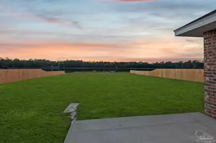 7925 Twin Lake Dr, Milton, FL 32583 - Photo 34