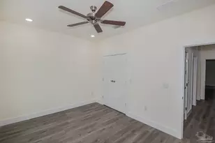 1915 W Chase St, Pensacola, FL 32502 - Photo 16