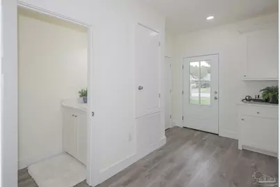 1915 W Chase St, Pensacola, FL 32502 - Photo 2