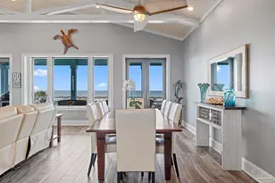 1409 Ariola Dr, Pensacola Beach, FL 32561 - Photo 14