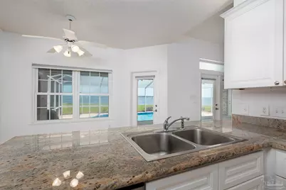 5450 N Shore Rd, Pensacola, FL 32507 - Photo 26