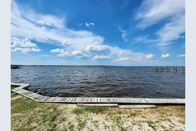 5450 N Shore Rd, Pensacola, FL 32507 - Photo 10