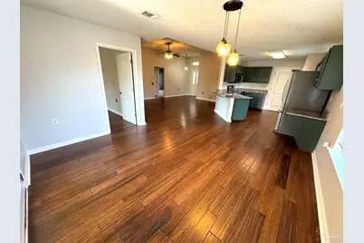 10091 Hillview Dr, Pensacola, FL 32514 - Photo 12