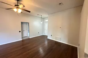 10091 Hillview Dr, Pensacola, FL 32514 - Photo 6