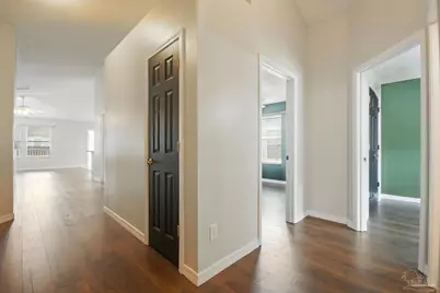 627 Saleta St, Pensacola, FL 32534 - Photo 4