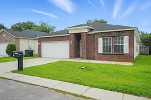 627 Saleta St, Pensacola, FL 32534 - Photo 1