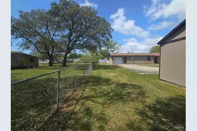 818 Lark St, Fo Lark Ave #1,2,3,4, Fort Walton Beach, FL 32547 - Photo 26