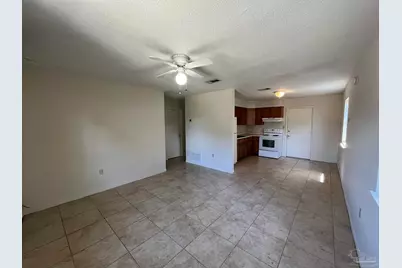 816 Lark St, Fo Lark Ave #5,6,7,8, Fort Walton Beach, FL 32547 - Photo 10