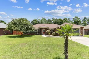 1062 Joaquin Rd, Pensacola, FL 32506 - Photo 2