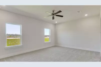 8077 Fir Tree Dr, Milton, FL 32583 - Photo 18