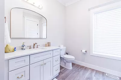 7337 Grand Navarre Blvd, Navarre Beach, FL 32566 - Photo 32