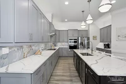 7403 Grand Navarre Blvd, Navarre Beach, FL 32566 - Photo 16