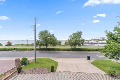 432 Bayfront Pkwy #C, Pensacola, FL 32502 - Photo 42