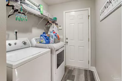 9141 Daytona Dr, Pensacola, FL 32506 - Photo 10