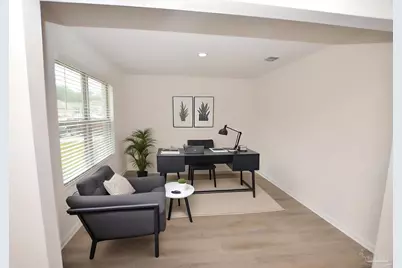 6359 Burrow Ln, Pensacola, FL 32526 - Photo 8