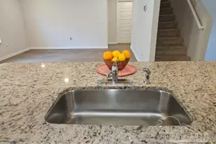 6359 Burrow Ln, Pensacola, FL 32526 - Photo 16